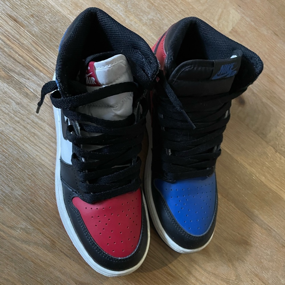 Air Jordan - Picture 4 of 11